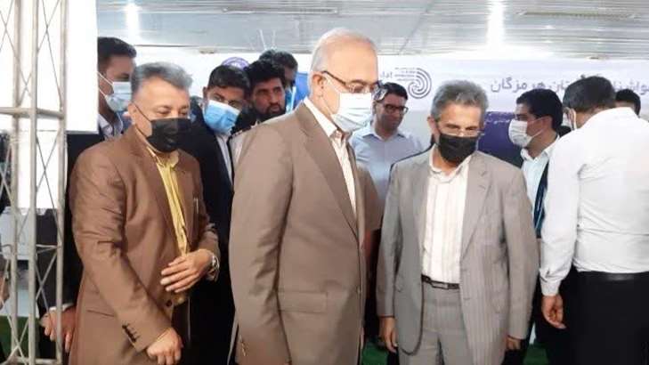 حضور دانشگاه علوم پزشکی هرمزگان در نمایشگاه استانی آخرین دستاوردهای پژوهشی و فناوری هرمزگان 1404